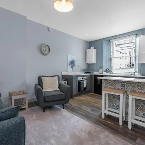 Guestready - Lovely Nest In The Old Town Apartment